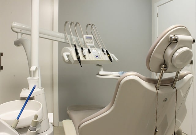 Picture of a dental clinic